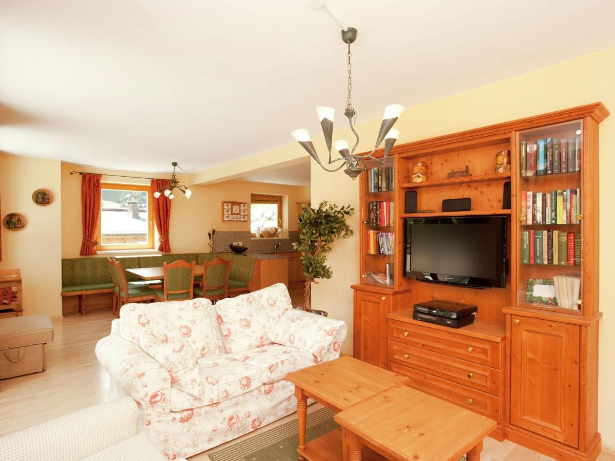 Chalet Apartment In Saalbach-Hinterglemm Eksteriør bilde